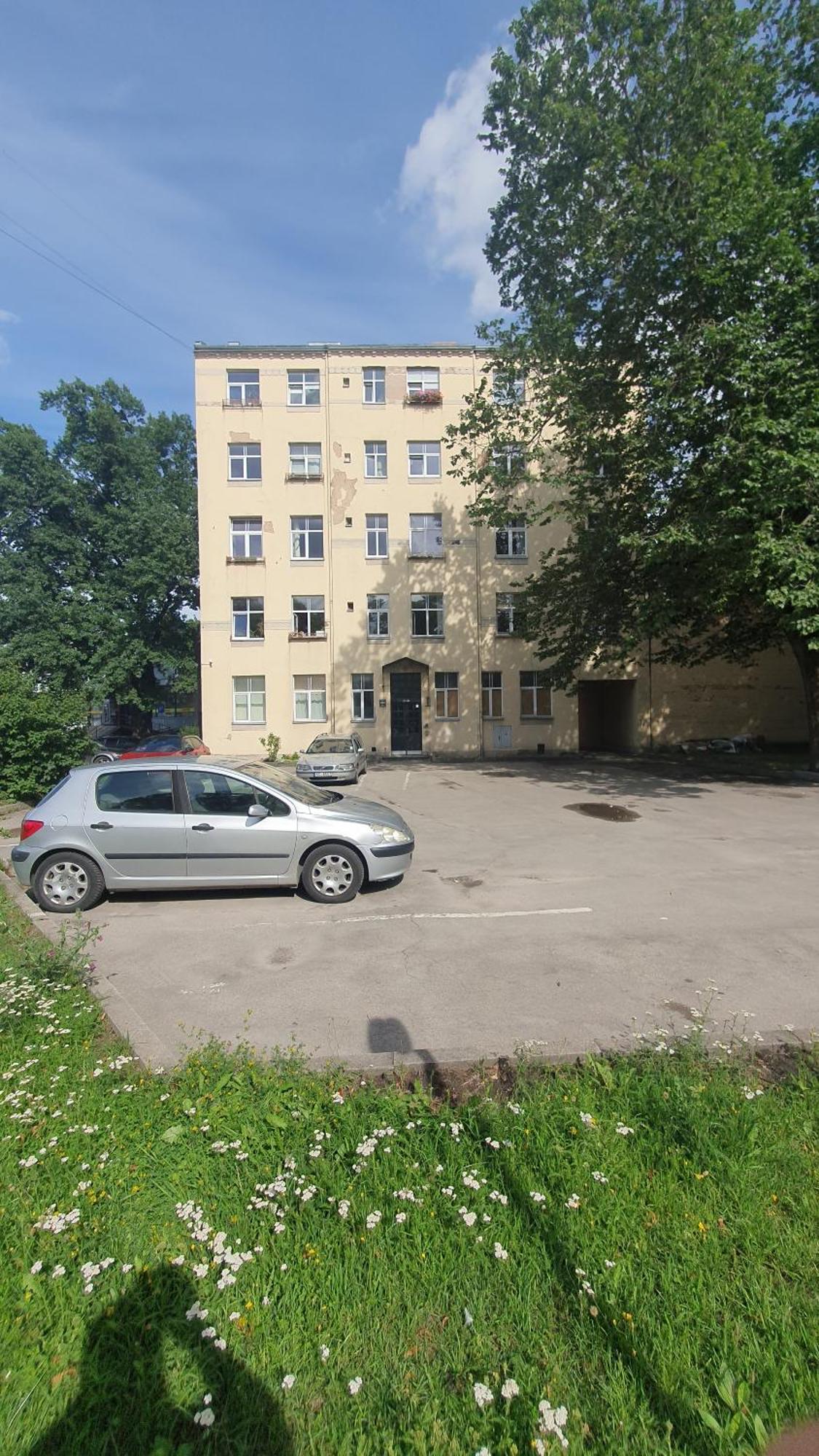 In Center Leilighet